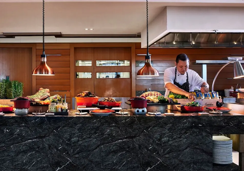 Seasonal Tastes Buffet