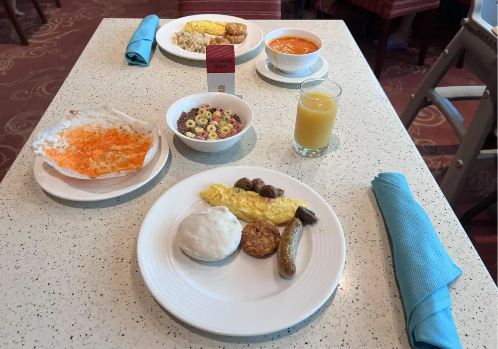 Silver Shell Cafe Breakfast Buffet